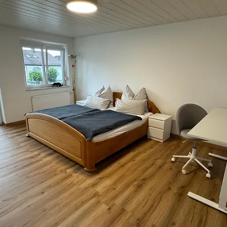 3 Zimmer Apartment Mit Flussblick - Self Check-In Eggenfelden Esterno foto