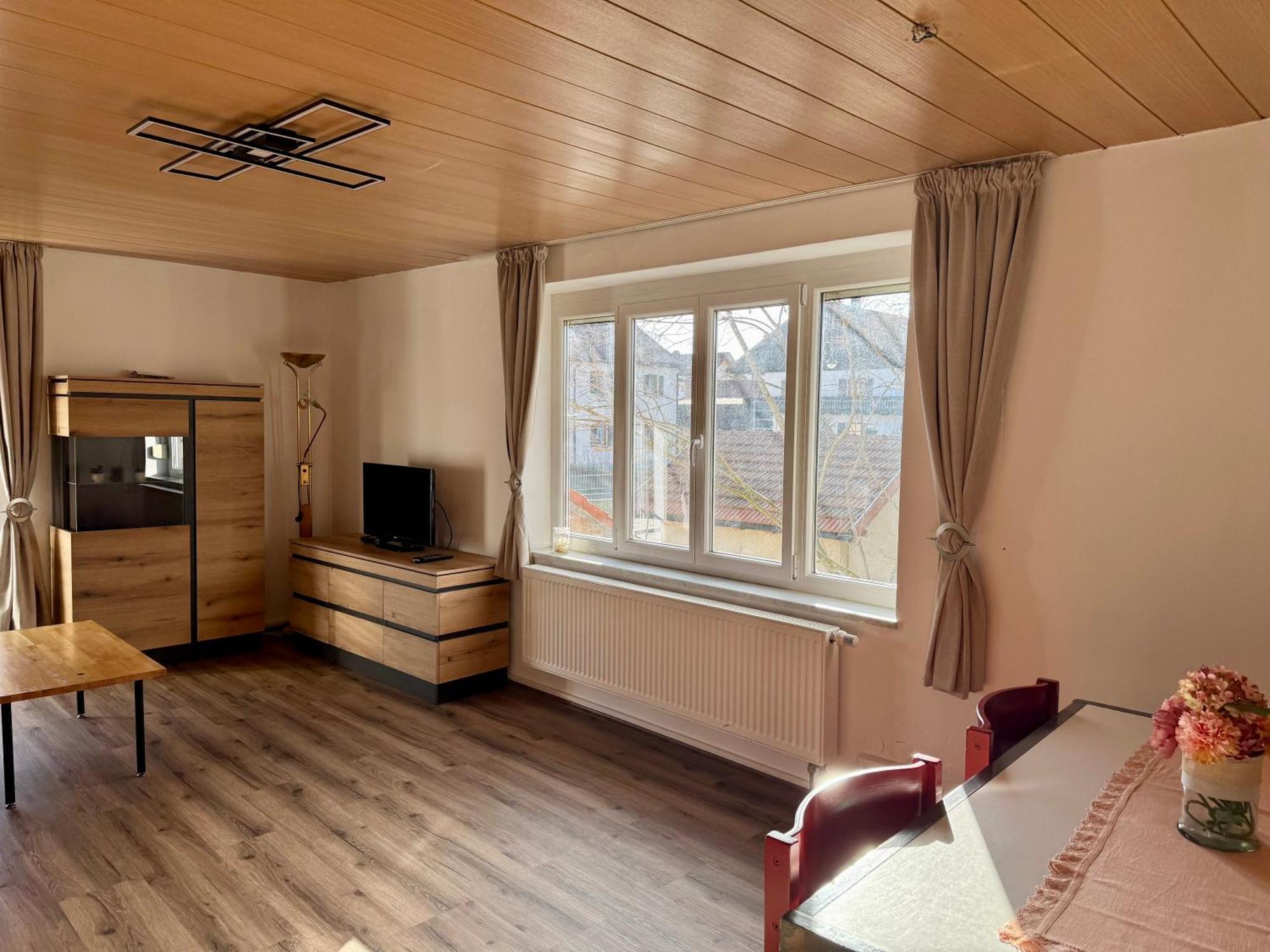 Apartment 3 Mit Flussblick - Self Check-in